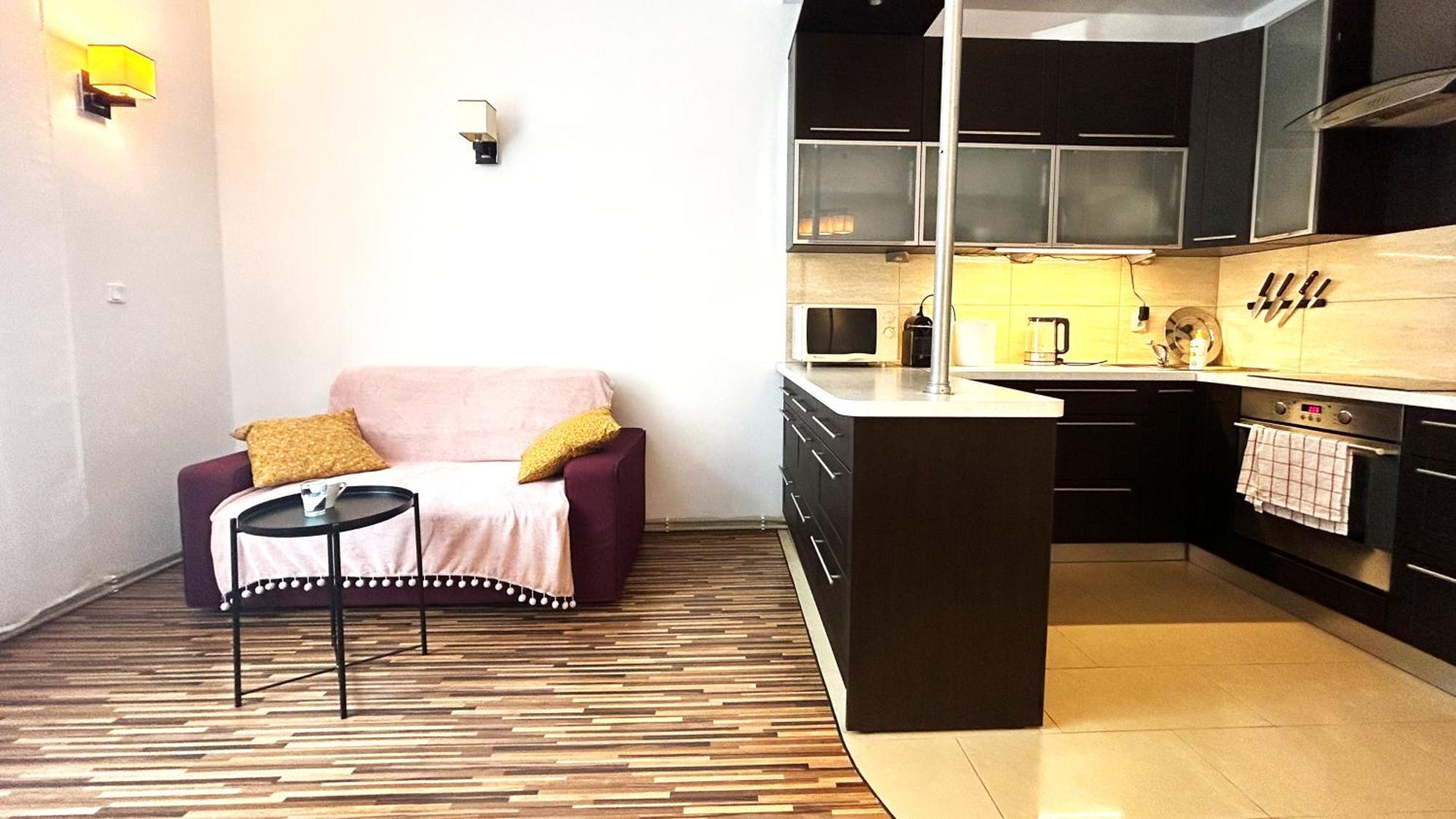 Cozy Near Krakus Mound Apartament